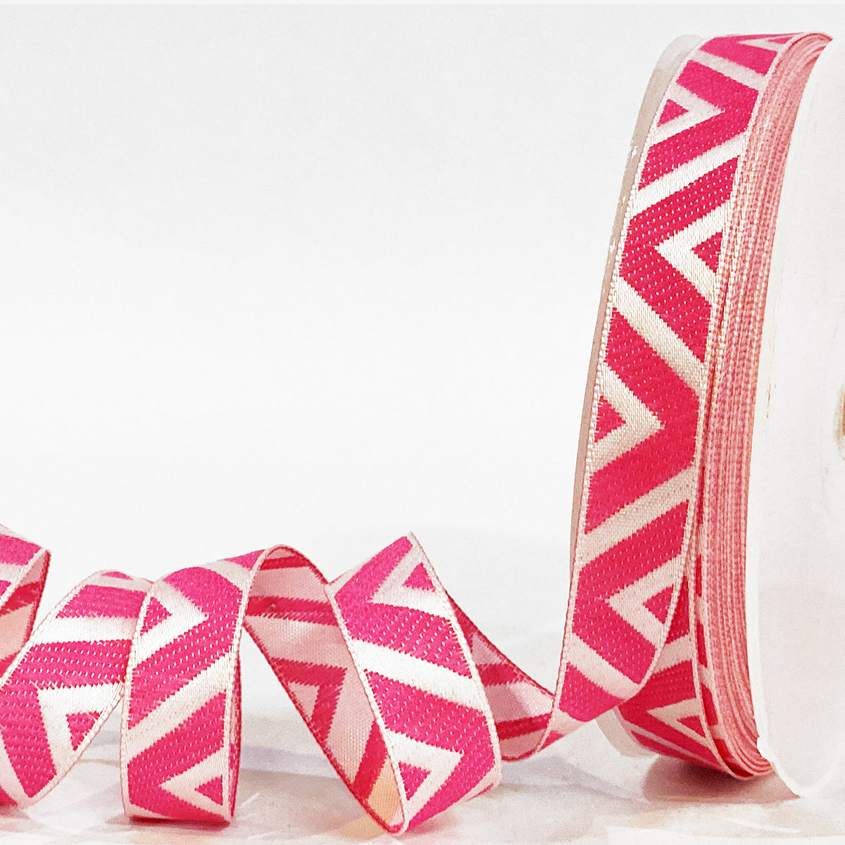 diagonal shape ribbon: perfect for every occasion / littl